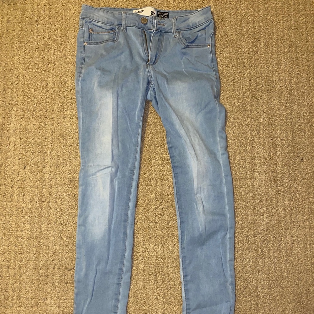 Women’s Light wash jeans